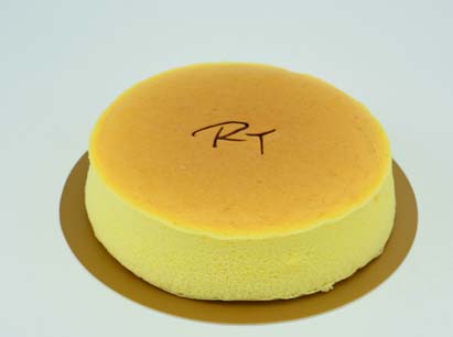 輕乳酪蛋糕~新品上市~每周二、周五門市限量供應