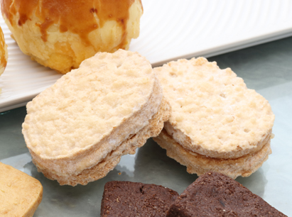 達克華斯禮盒~8入