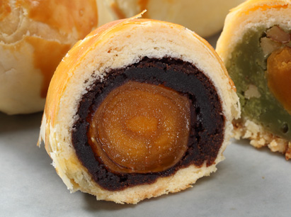 中秋-烏豆沙蛋黃酥12入~9/17新品上市