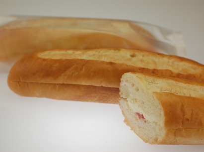 冷凍草莓優格麵包